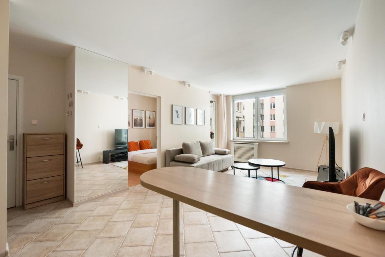 Praga Sulejkowska Comfort Apartment ワルシャワ エクステリア 写真